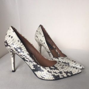 Steven by Steve Madden Snake High Heels Size 7.5